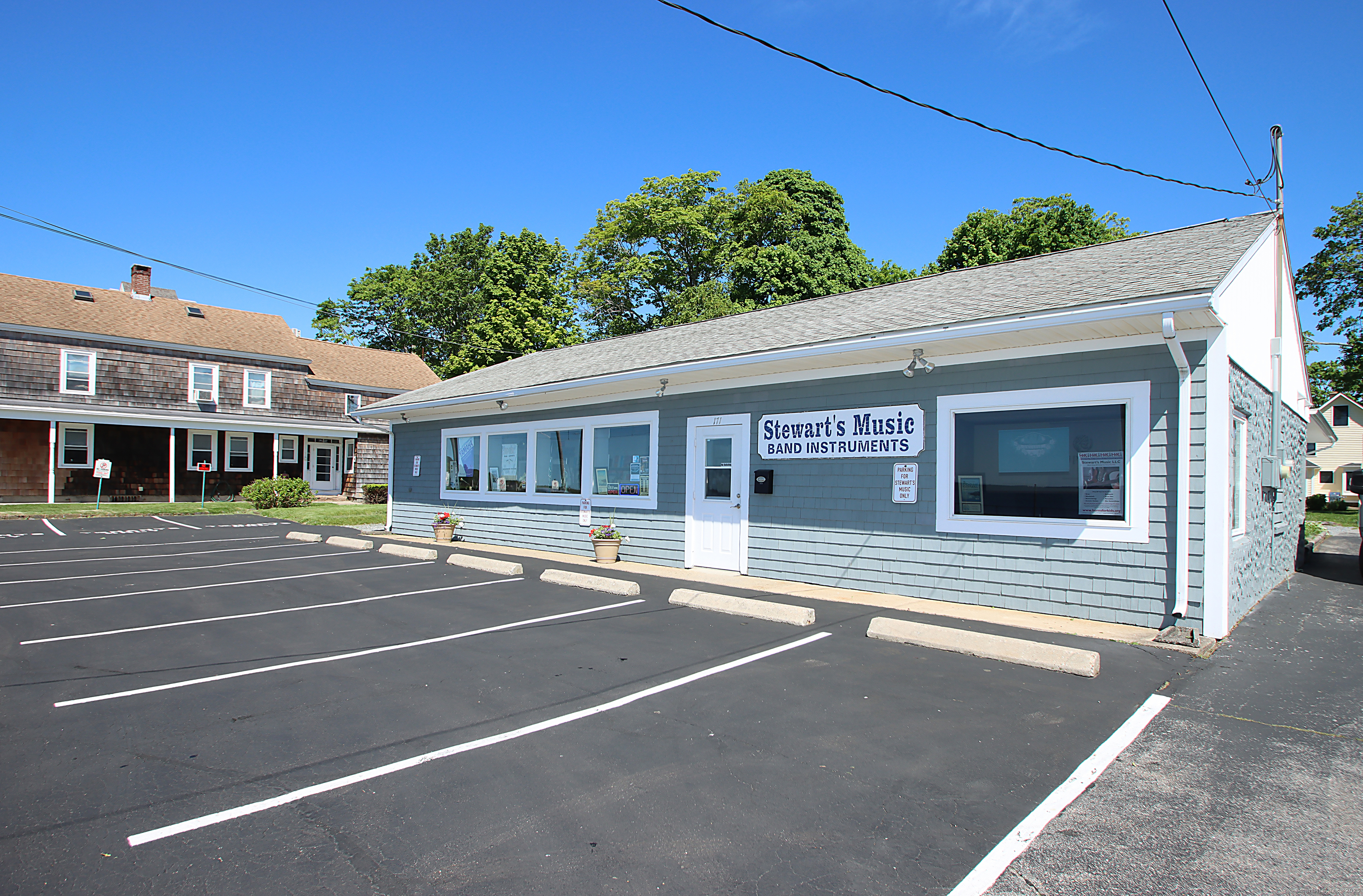 171 Main Street