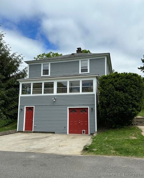 MLS: 24098506