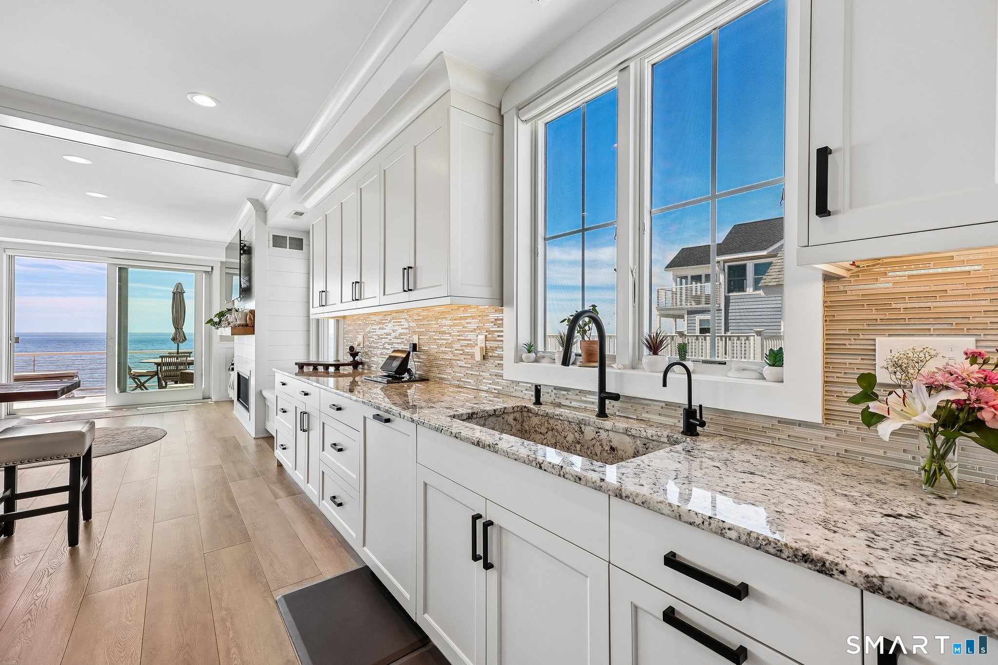 99 Shore Road