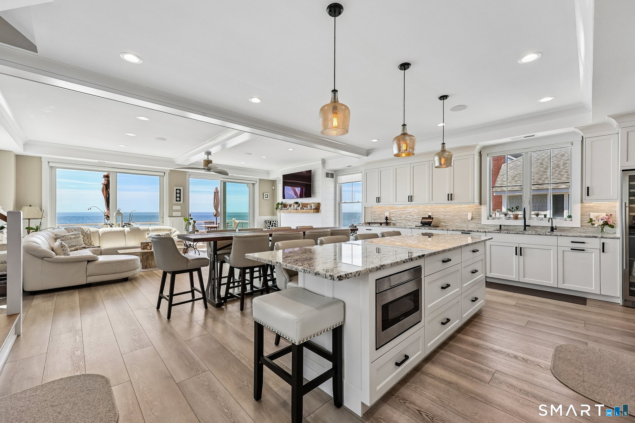 99 Shore Road