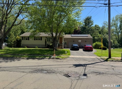 Homes For Sale - 14 Jeffrey Road<br/> East Haven, CT 06513