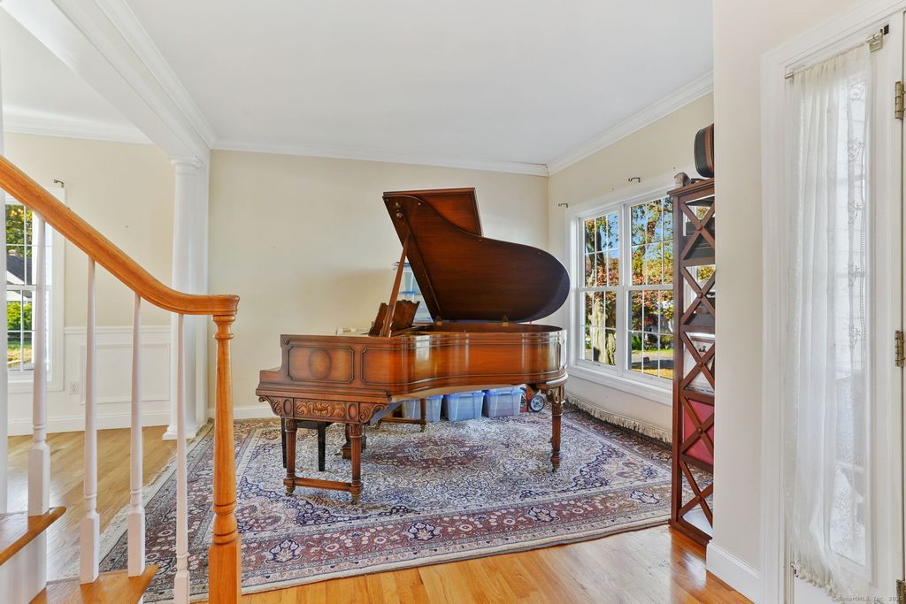 Photo of 31 June Avenue, Norwalk, CT 06850 (MLS # 24133905)