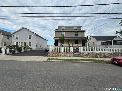 Multifamily For Rent - 50 Bonner Street #1ST FLOOR<br/> Stamford, CT 06902