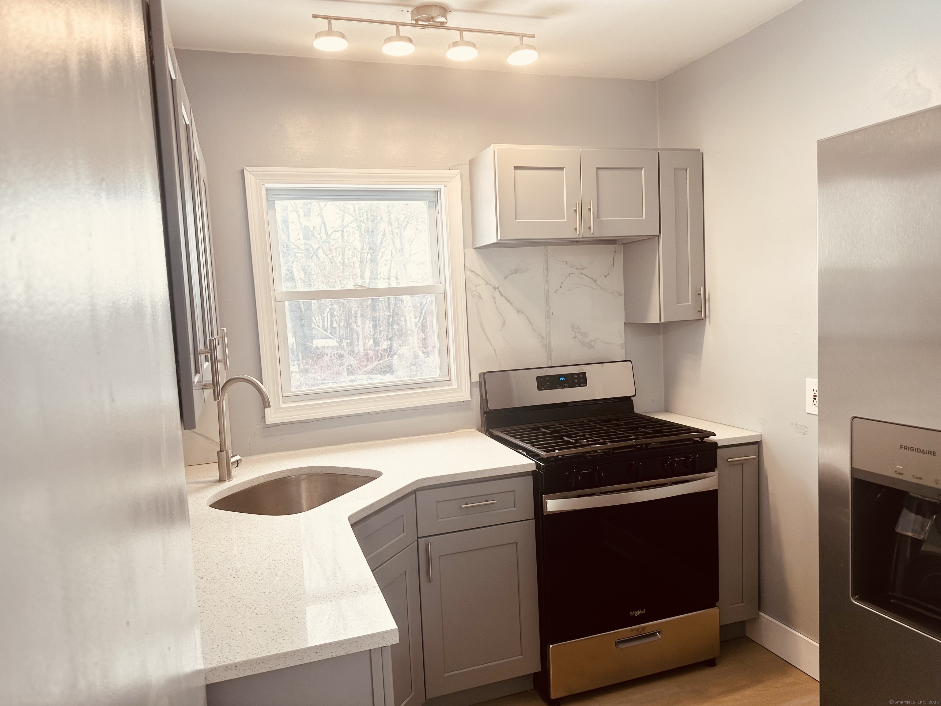 99 West Street, New Britain, Connecticut image 4