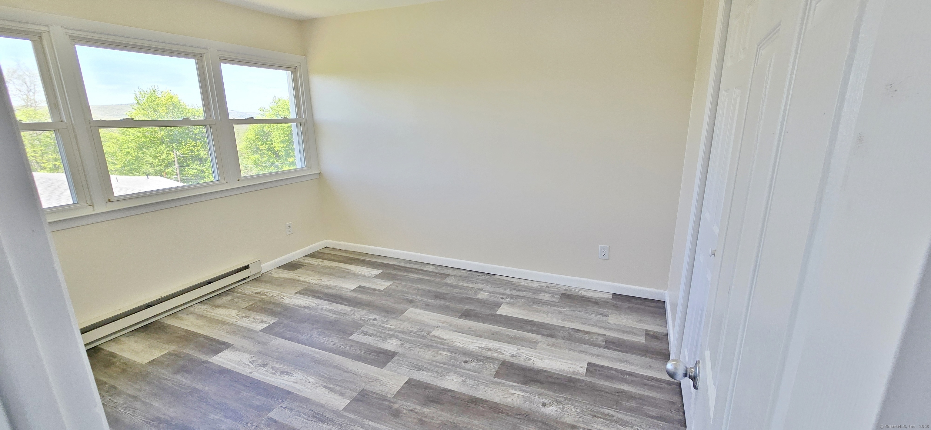 17 Fordyce Court #APT 12, New Milford, Connecticut image 21