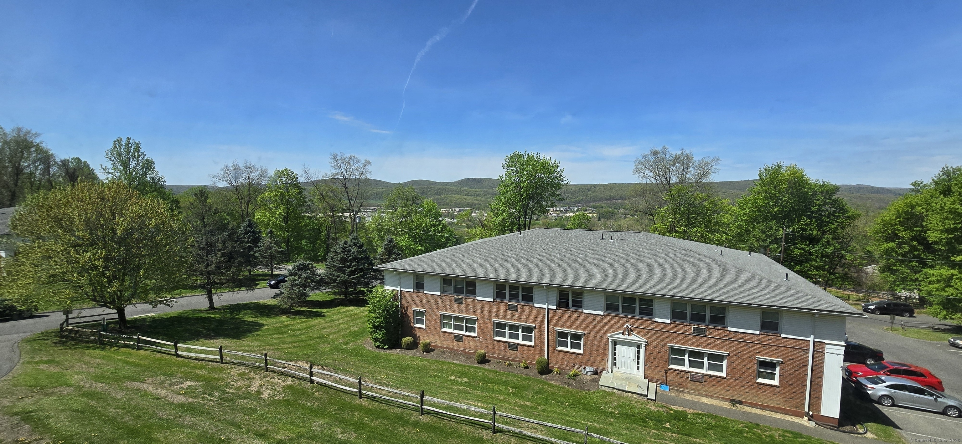 17 Fordyce Court #APT 12, New Milford, Connecticut image 24