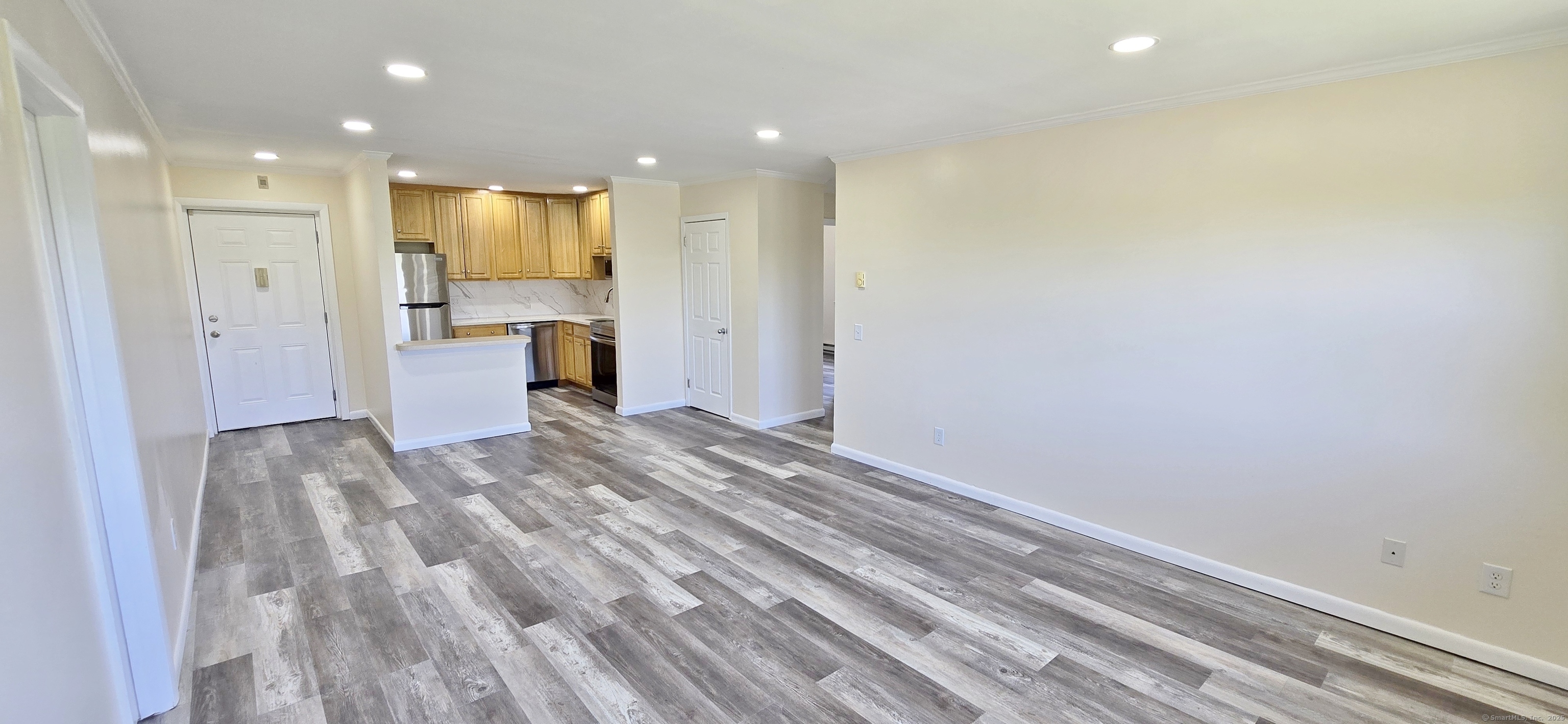 17 Fordyce Court #APT 12, New Milford, Connecticut image 10
