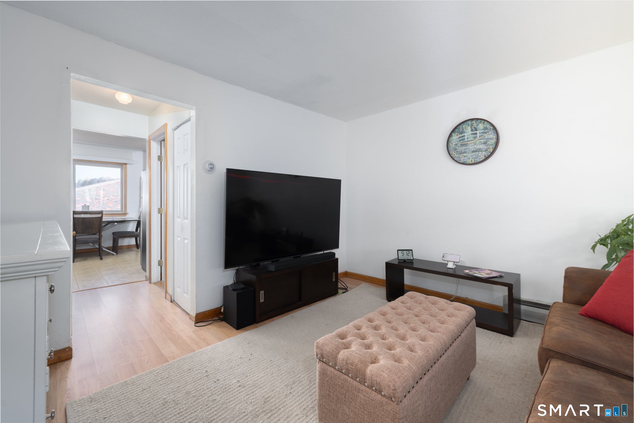 218 Oakville Avenue G