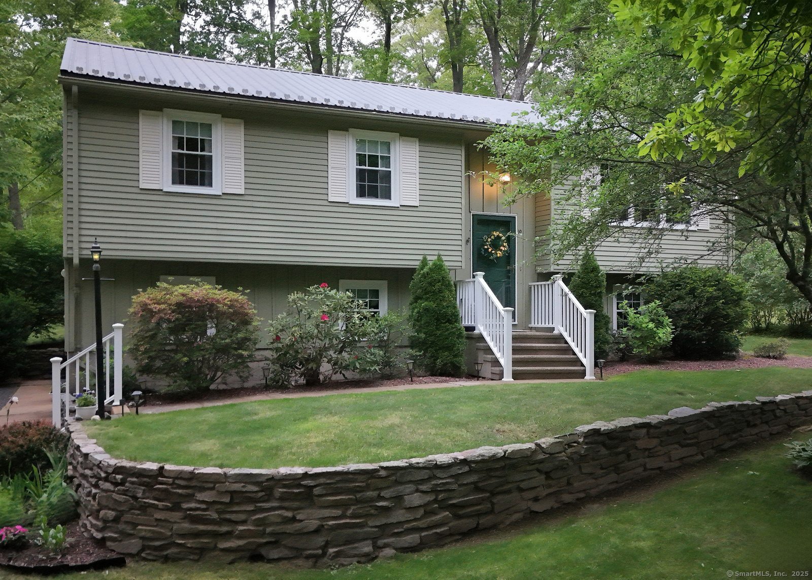 10 Brewer Road, East Hampton, Connecticut image 1
