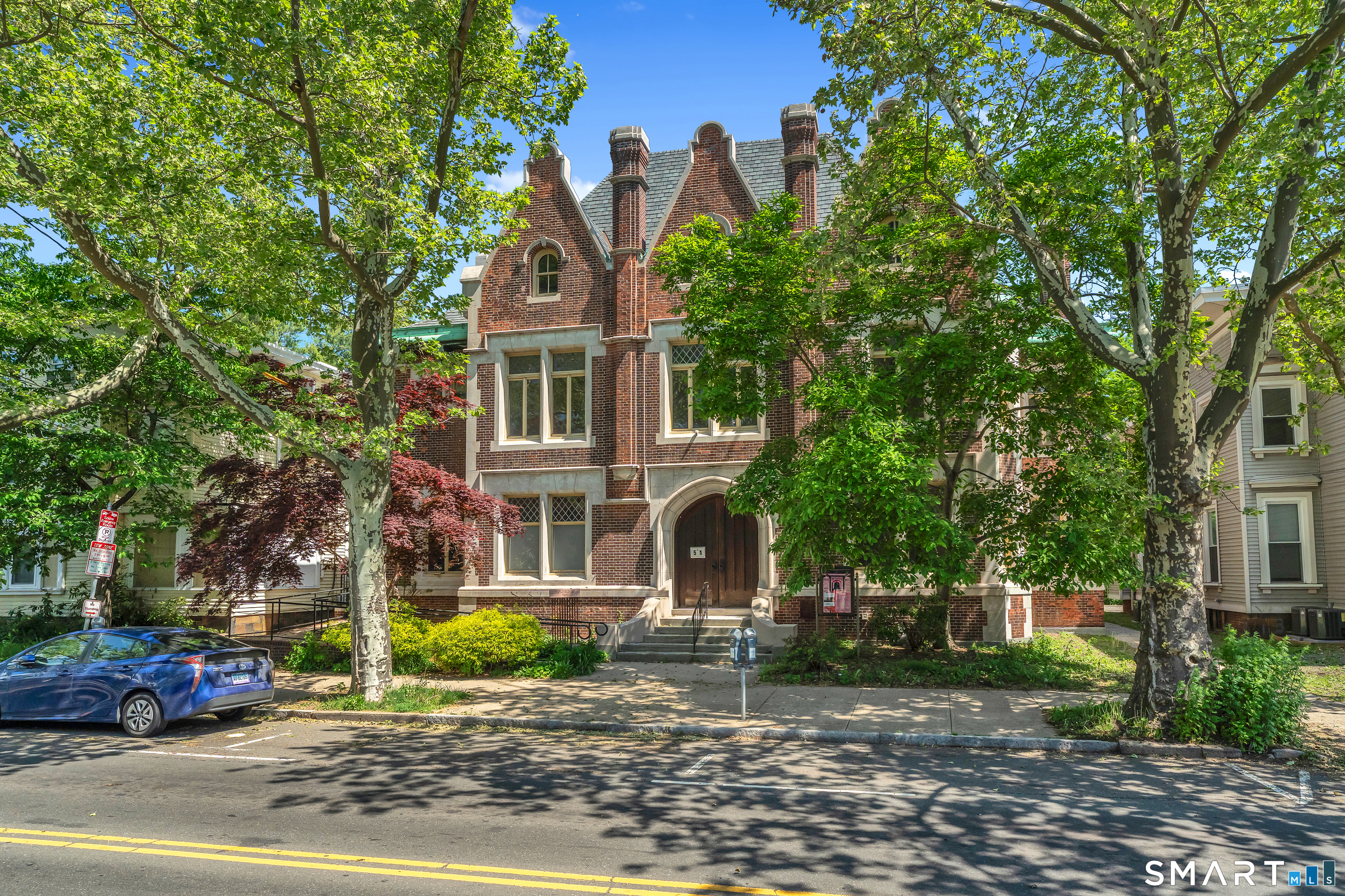 51 Trumbull Street