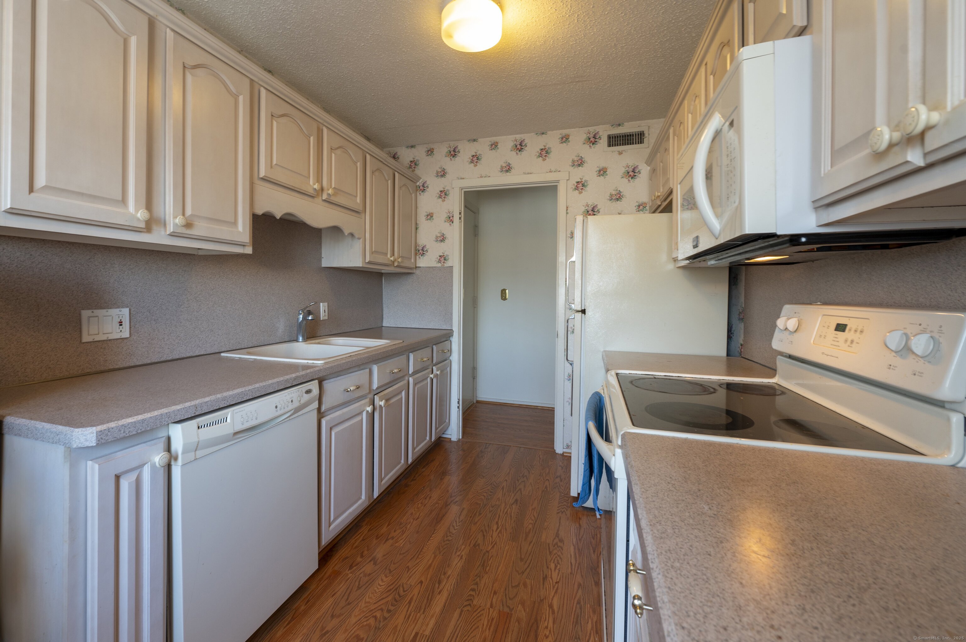 86 Heritage Village D