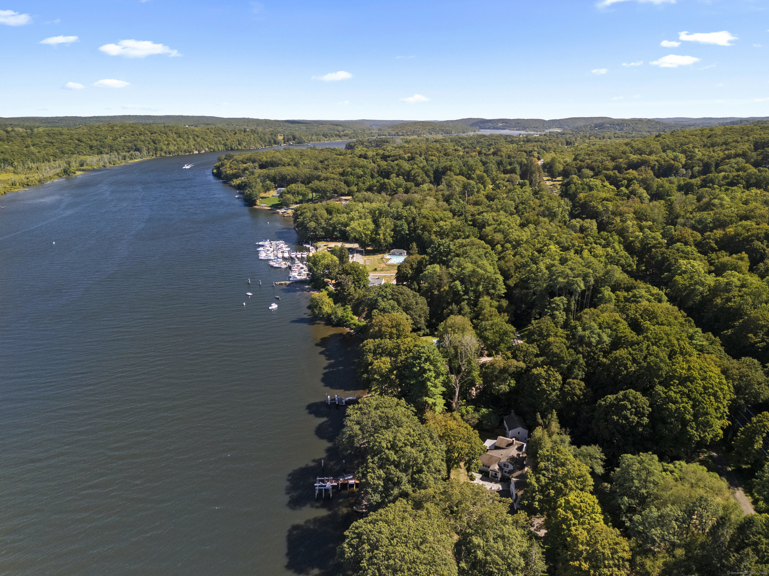 288 Middlesex Avenue