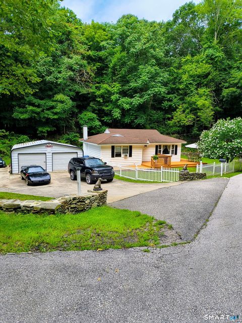 Photo of 59 Hinckley Street, Norwich, CT 06360 (MLS # 24164067)