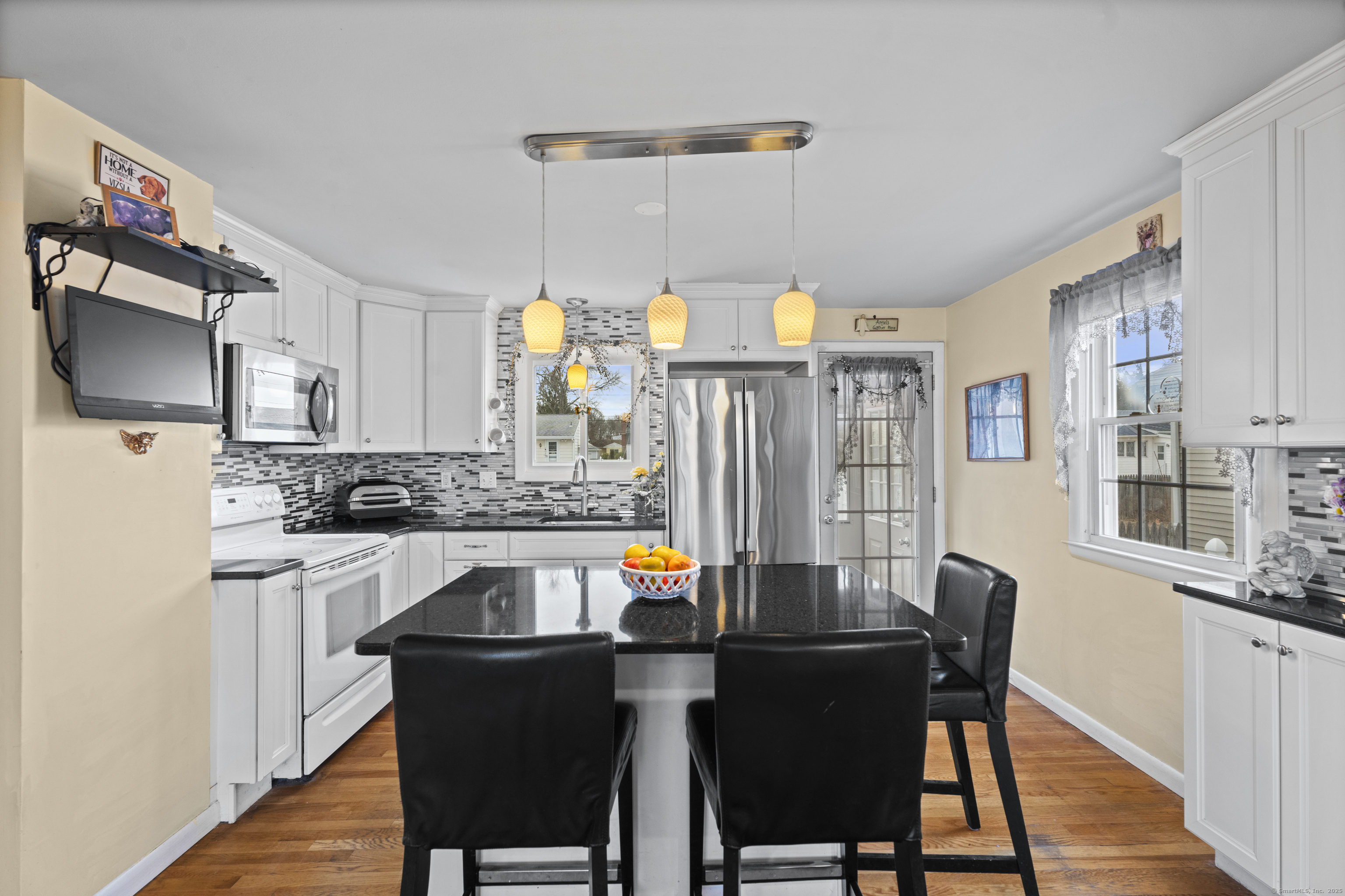 52 Victor Street, East Haven, Connecticut image 7