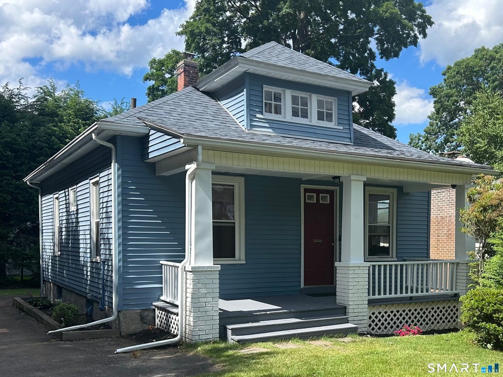 Photo of 68 Moorland Avenue, Waterbury, CT 06708 (MLS # 24185880)