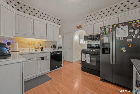 Tiny photo for 720 Jewett Avenue, Bridgeport, CT 06606 (MLS # 24206791)