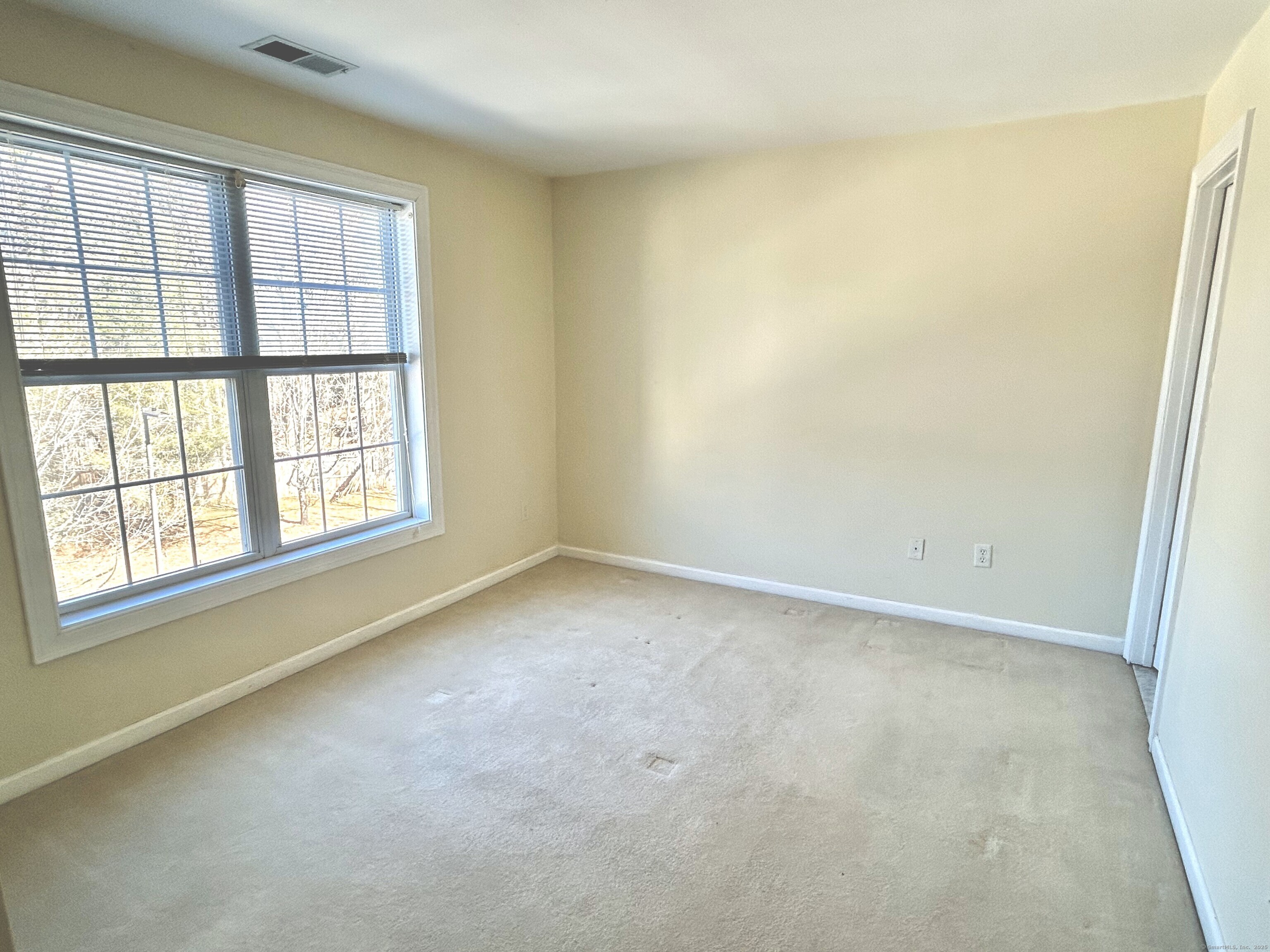 157 Leeder Hill Drive #APT 704, Hamden, Connecticut image 15
