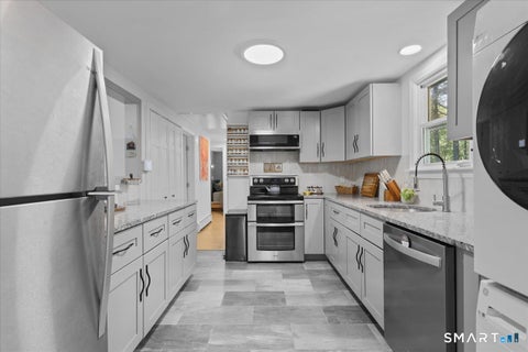 Tiny photo for 562 Branchville Road, Ridgefield, CT 06877 (MLS # 24211812)
