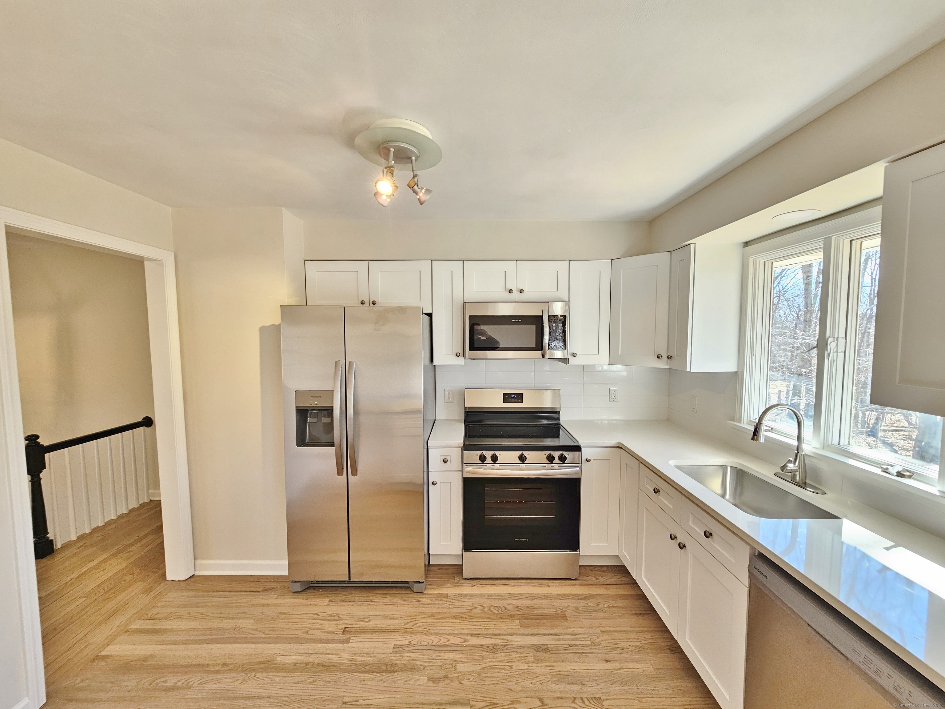 1761 Bartholomew Road, Middletown, Connecticut image 11