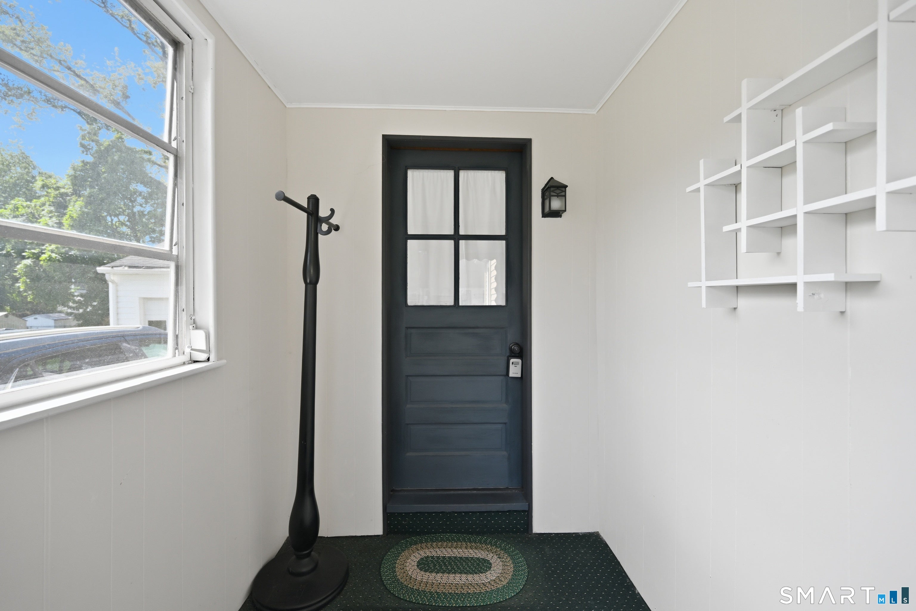 25 Maple Avenue