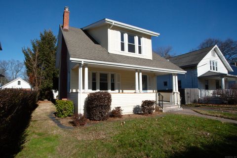 Photo of 93 Hollister Street, Manchester, CT 06042 (MLS # 24142912)