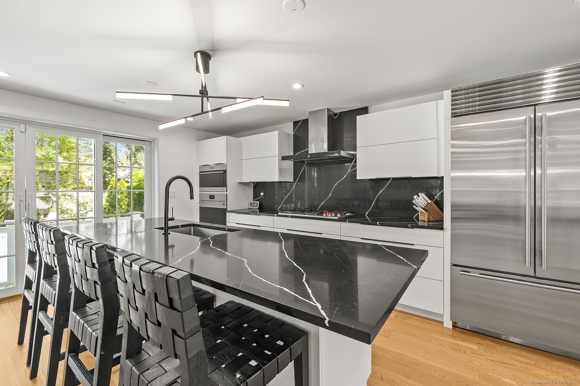 10 Hassake Road, Greenwich, Connecticut image 4