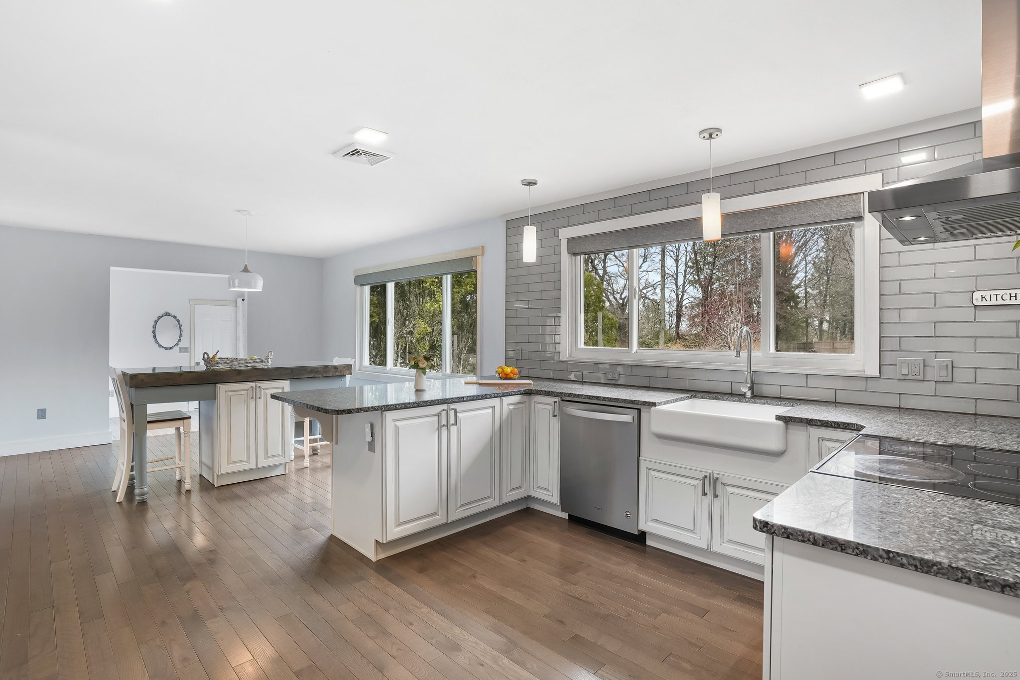 116 Bronson Drive, Middlebury, Connecticut image 10
