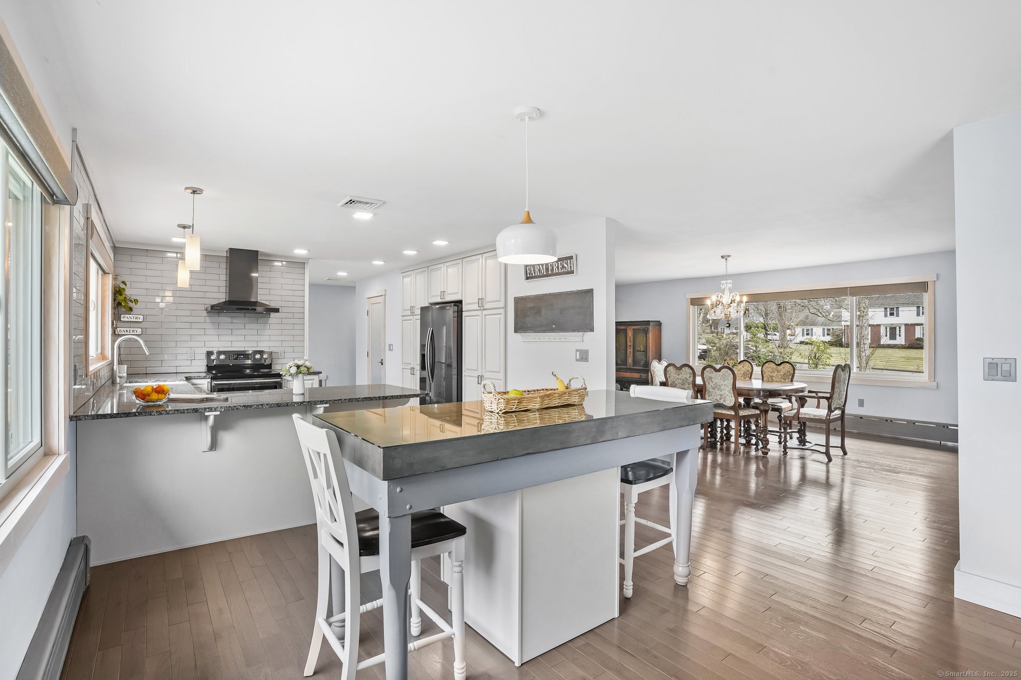 116 Bronson Drive, Middlebury, Connecticut image 9