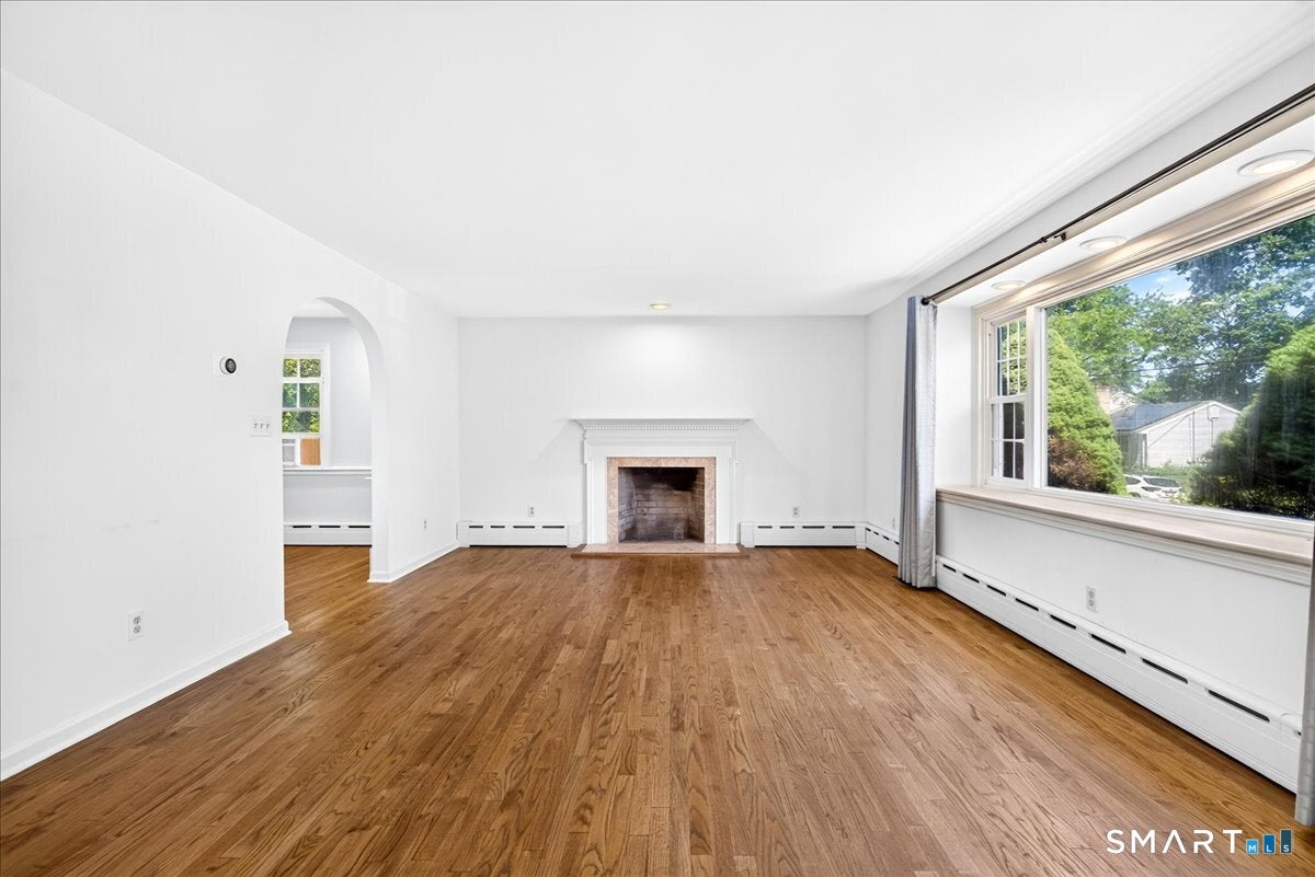193 Dessa Drive