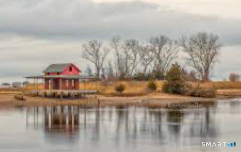 Tiny photo for 80 Seaview Terrace #7, Guilford, CT 06437 (MLS # 24145889)