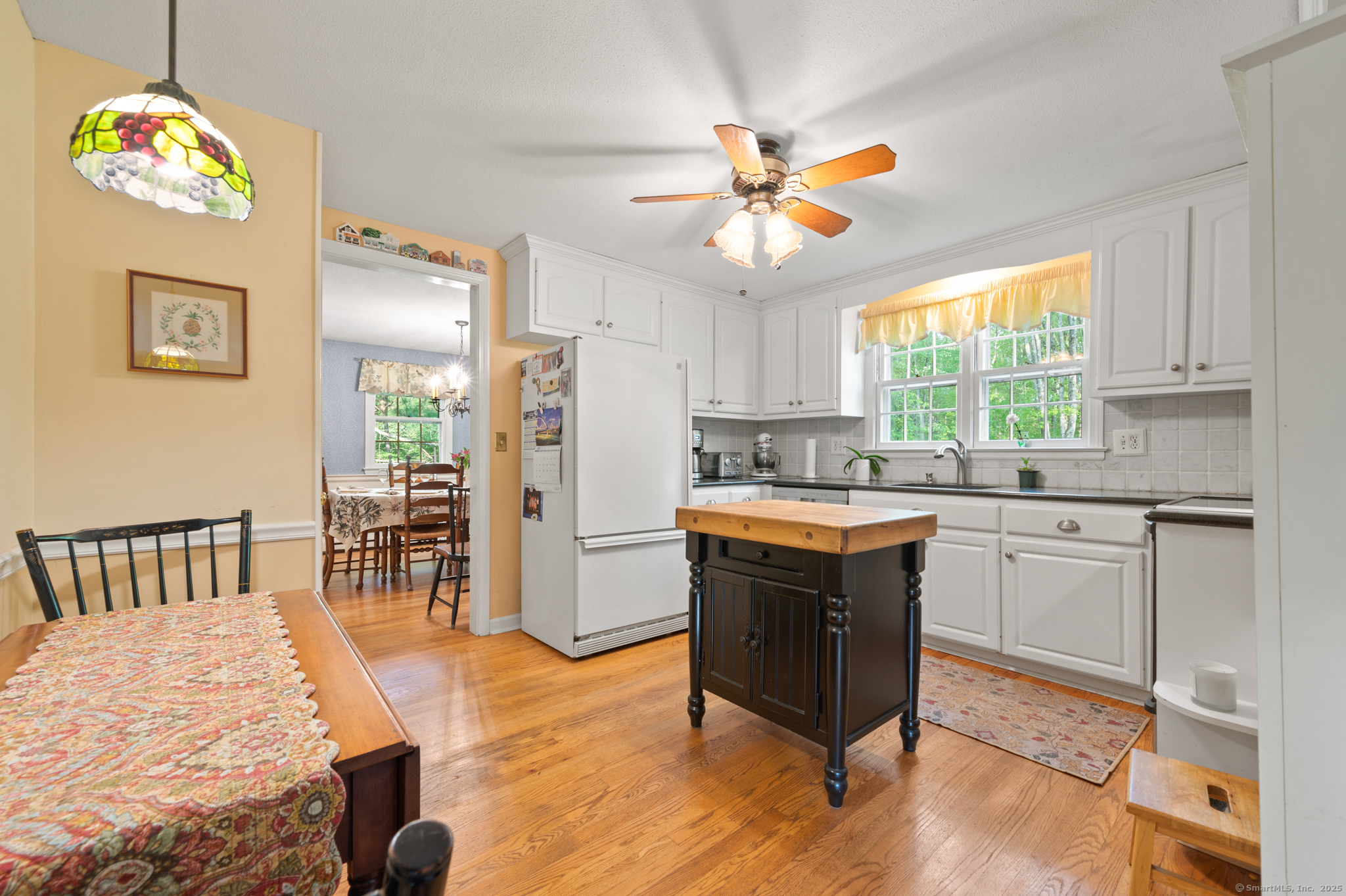 12 Whispering Rod Road