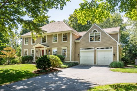 Photo of 7 Zenith Lane, Glastonbury, CT 06033 (MLS # 24114390)