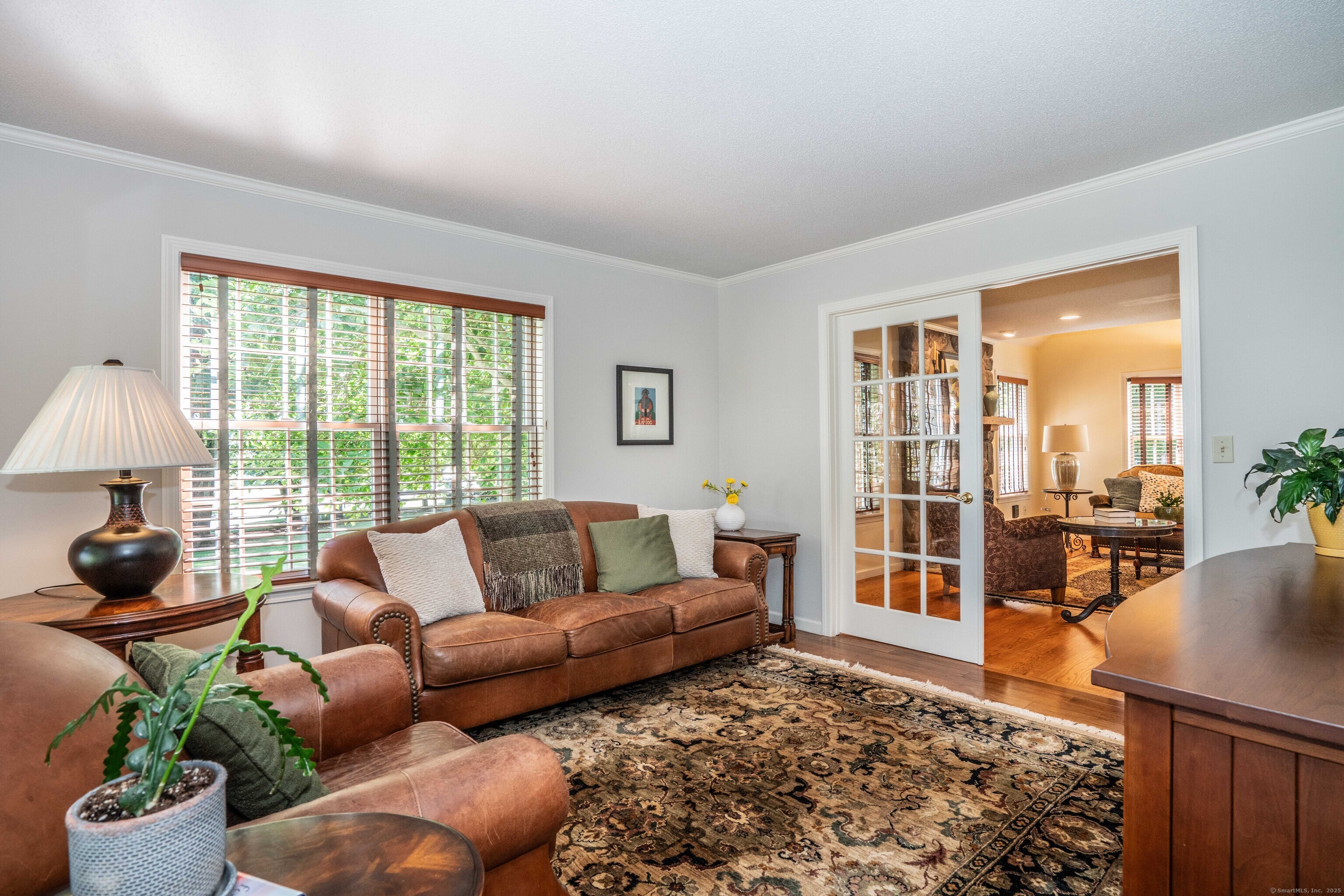 Glastonbury, Connecticut 06033, United States, 4 Bedrooms Bedrooms, ,3 BathroomsBathrooms,Residential,Pending,203258