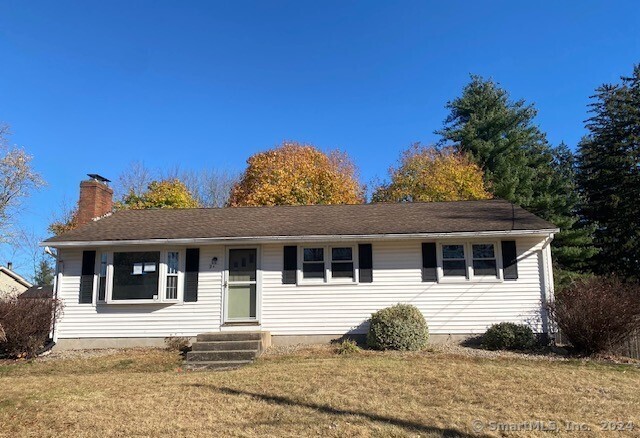 2 Harvest Road, Enfield, Connecticut - 3 Bedrooms  
1 Bathrooms  
5 Rooms - 