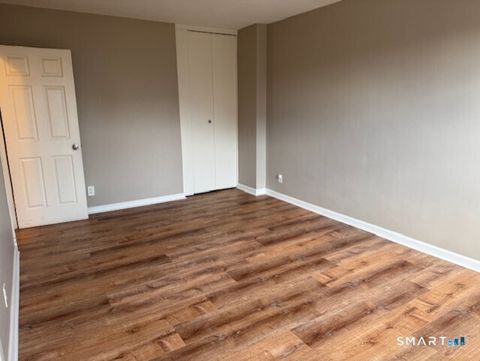 Tiny photo for 444 Bedford Street #apt 3R, Stamford, CT 06901 (MLS # 24144844)