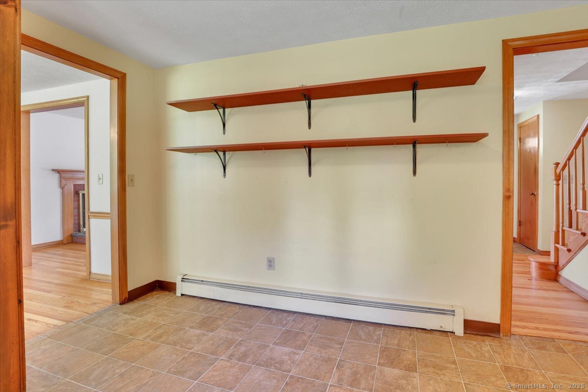 Windham, Connecticut 06226, United States, 4 Bedrooms Bedrooms, ,4 BathroomsBathrooms,Residential,Active,179094