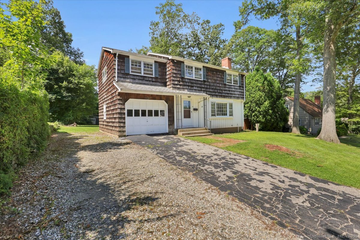 Windham, Connecticut 06226, United States, 4 Bedrooms Bedrooms, ,4 BathroomsBathrooms,Residential,Active,179094