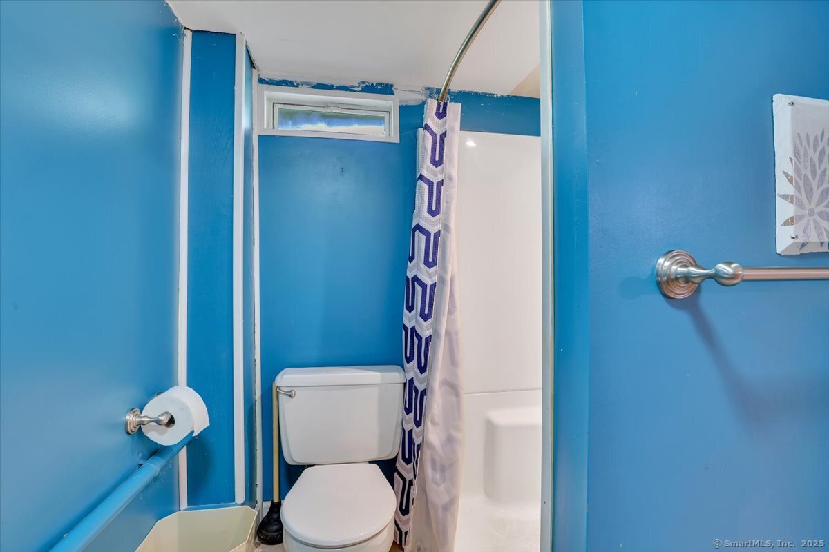 Windham, Connecticut 06226, United States, 4 Bedrooms Bedrooms, ,4 BathroomsBathrooms,Residential,Active,179094