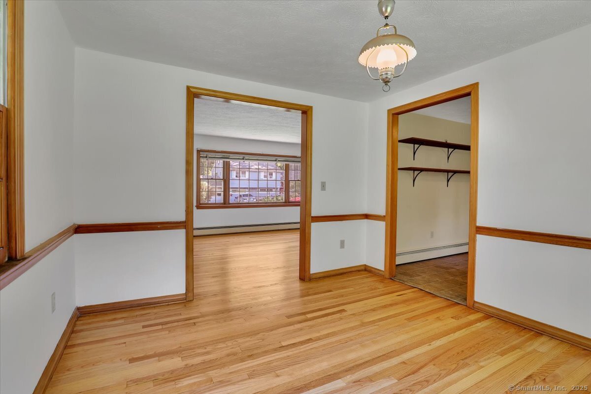 Windham, Connecticut 06226, United States, 4 Bedrooms Bedrooms, ,4 BathroomsBathrooms,Residential,Active,179094