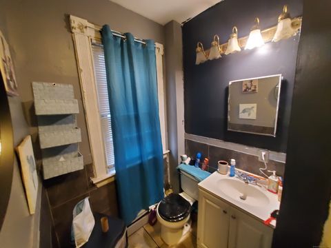 Tiny photo for 164 Edgewood Street, Hartford, CT 06112 (MLS # 24150287)