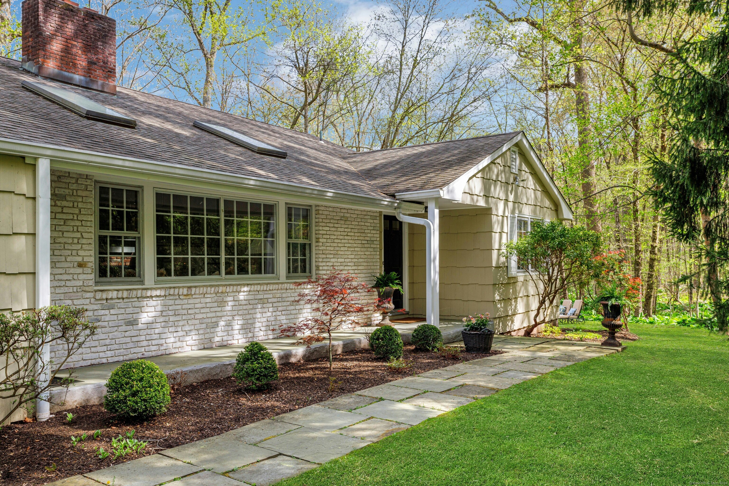 159 Rivergate Drive, Wilton, Connecticut image 2