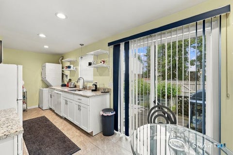 Tiny photo for 466 Middletown Avenue #7, New Haven, CT 06513 (MLS # 24209032)