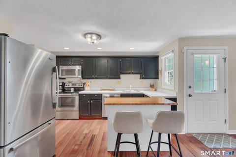 Tiny photo for 17 Mallard Court #17, Wallingford, CT 06492 (MLS # 24182371)