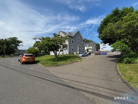 Tiny photo for 20 Magnolia Avenue #1, Norwalk, CT 06850 (MLS # 24185221)
