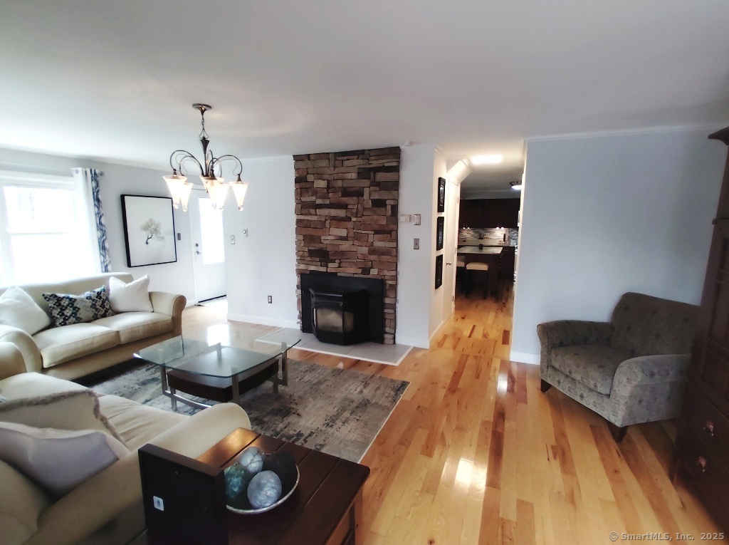 34 Eastview Terrace, Meriden, Connecticut image 12