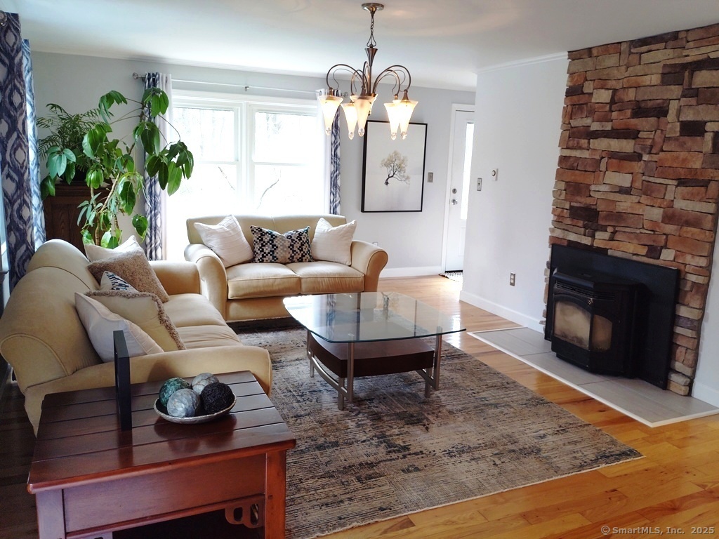 34 Eastview Terrace, Meriden, Connecticut image 11