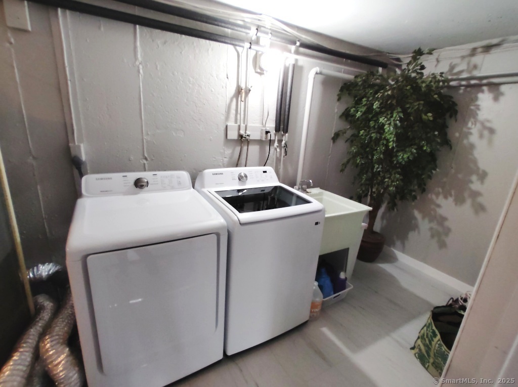 34 Eastview Terrace, Meriden, Connecticut image 17