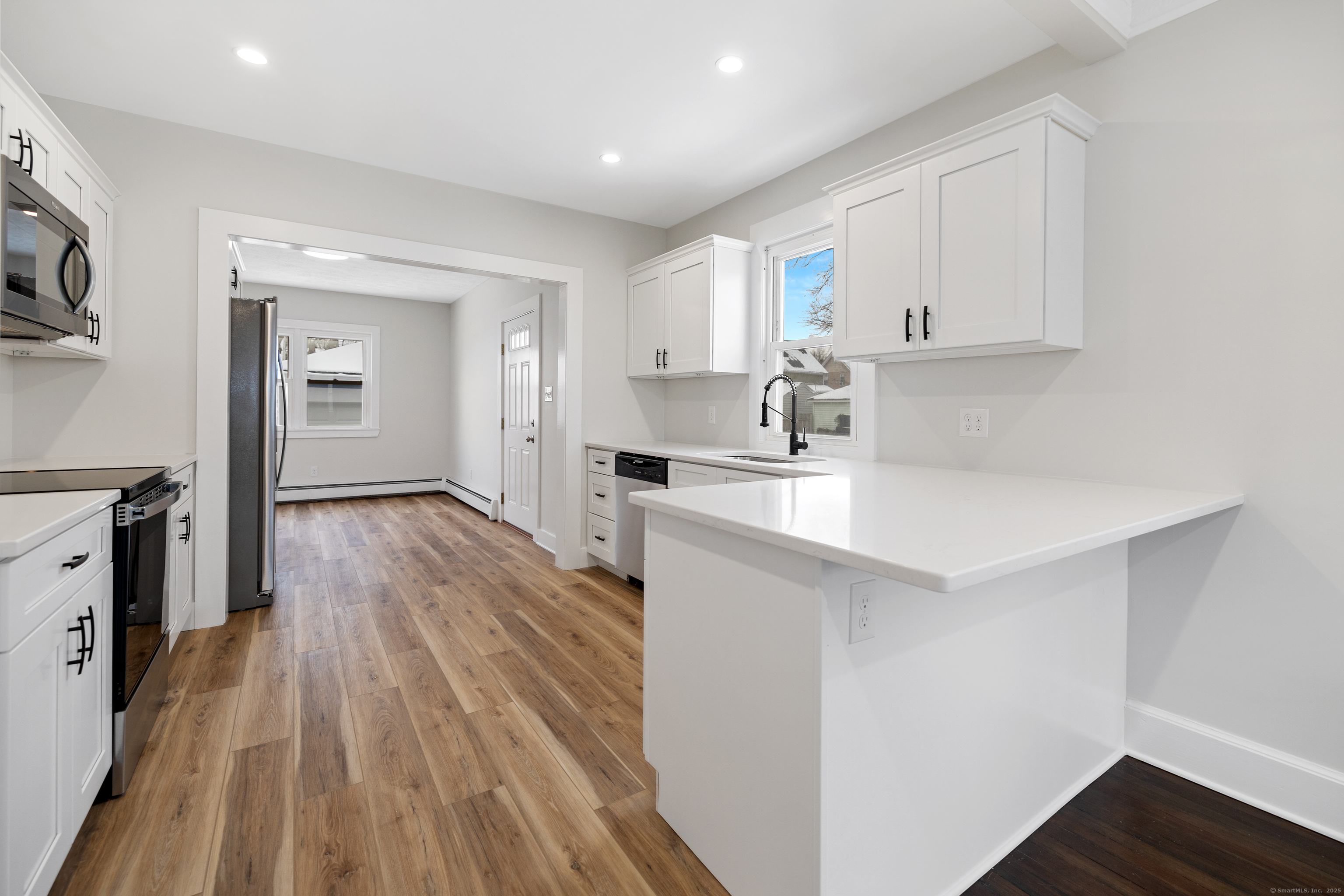 77 Humphrey Street, Hartford, Connecticut image 12