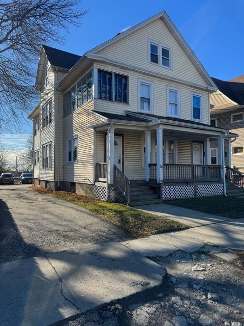 Tiny photo for 70 Ford Place, Bridgeport, CT 06610 (MLS # 24143574)