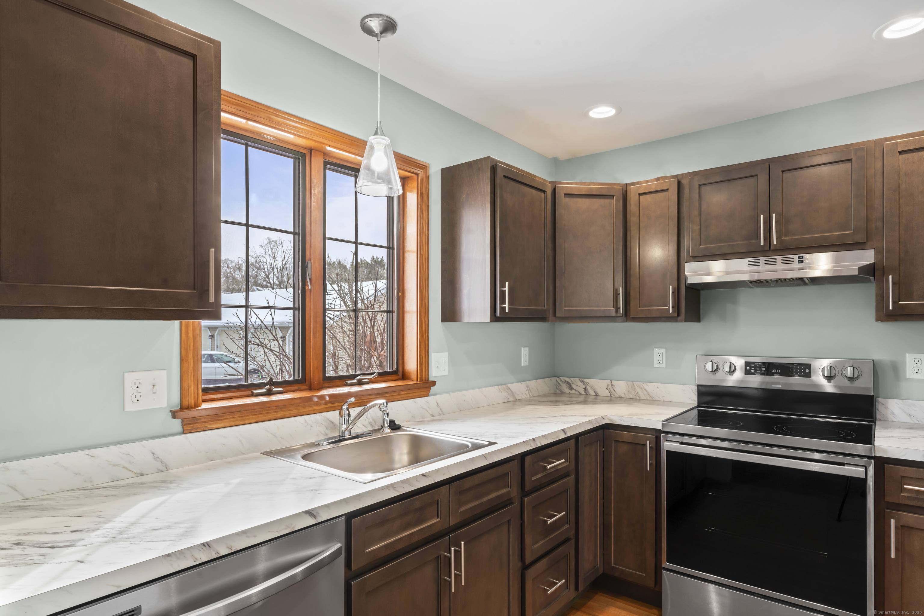 33 Pheasant Court #33, Windsor Locks, Connecticut image 6